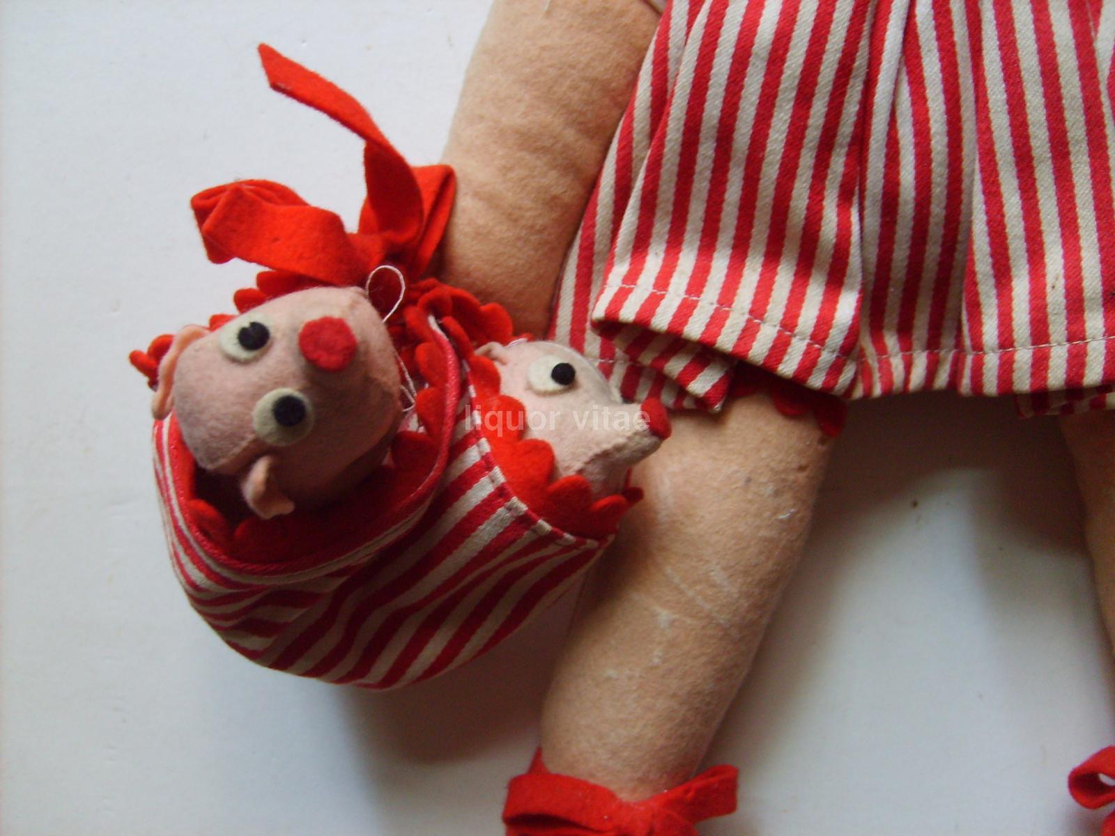 Giochi d'Epoca, Bambola Anili, Torino, Panno Lenci, Con Maialini, Bellissima, Inusuale immagine 11