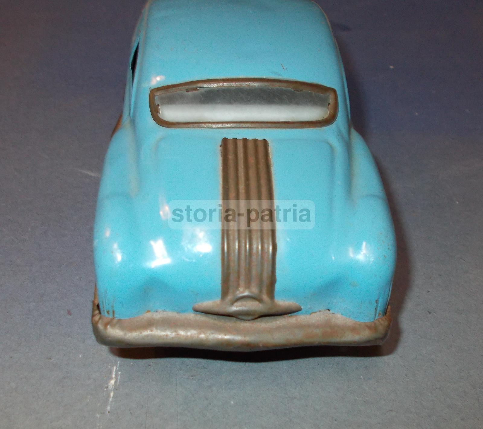 Graziosa Automobilina d'Epoca, Decorativa, Da Collezione, Bella Colorazione, Metallo immagine 3